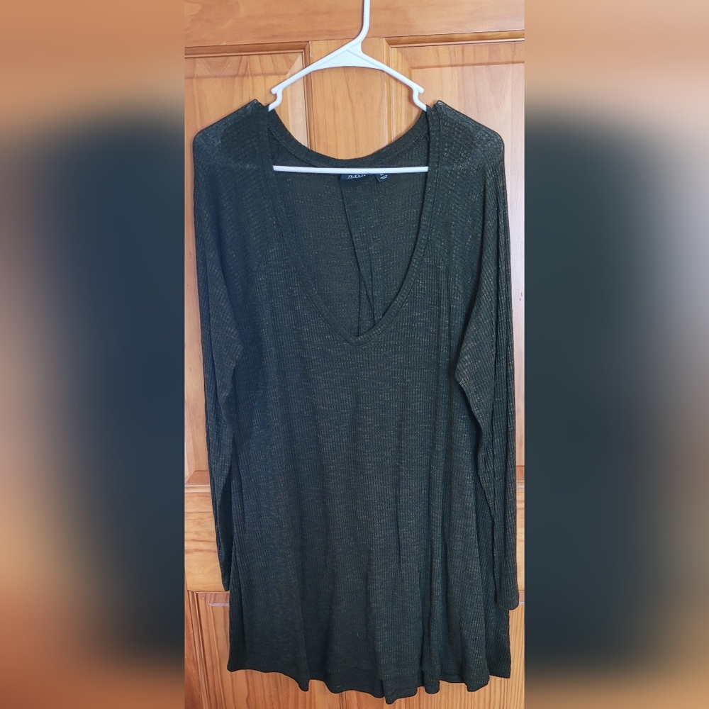 ***3/$20***Women's Size XL a.n.a. Brand Tunic